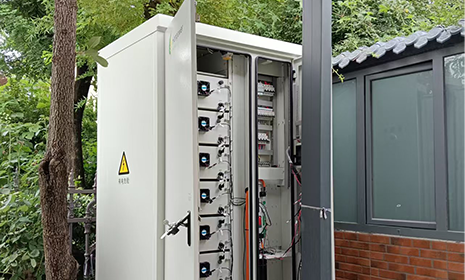 Powering Luxury and Independence: A Case Study in Bespoke 107KWH Energy Storage for Modern Villas