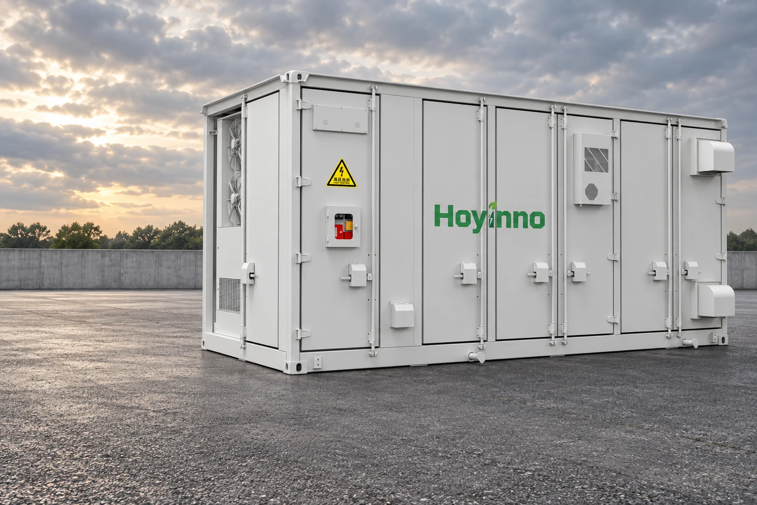 Hoyinno container format with visible brand and electrical warning in an illustrative yard